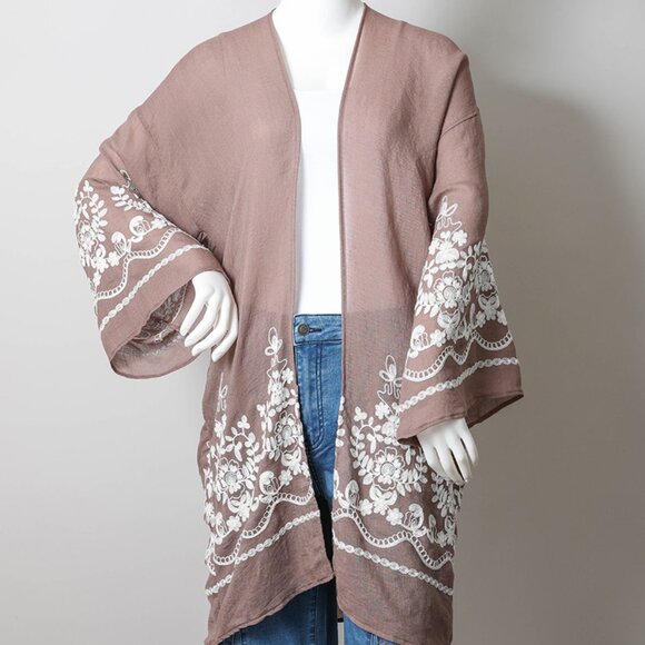 Mocha Embroidered Flower Kimono